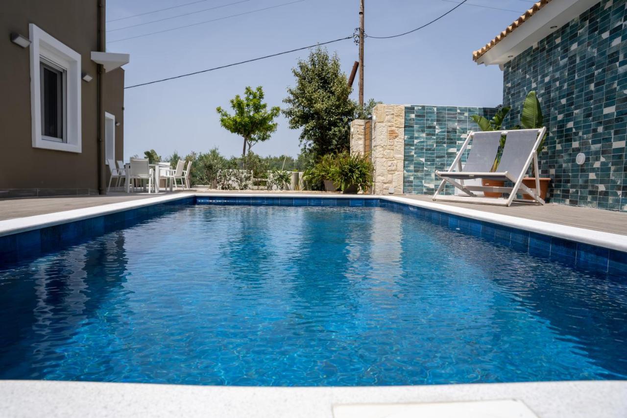 Thomas Villa Hersonissos - Private Pool - Sleeps 6 Екстер'єр фото